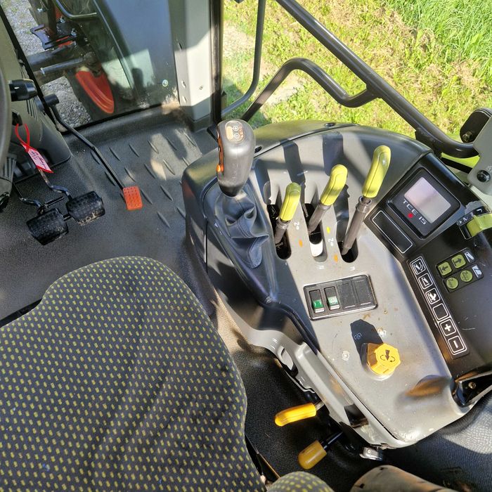 Claas Ares 547 ATZ renault ares