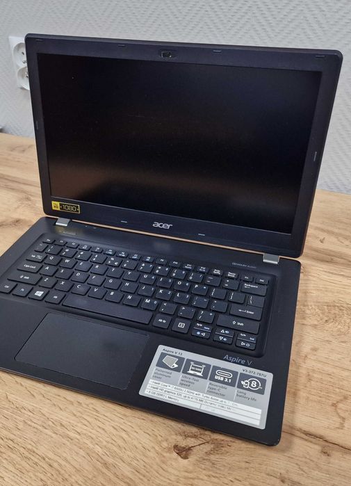 Laptop ACER Apire V13 V3-372 i7/12GB/240 13.3"