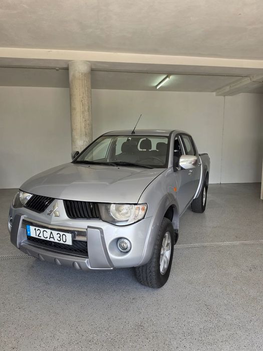 Mitsubishi L200 2.5 DI-D CD Invite+ AC/ABS 4WD