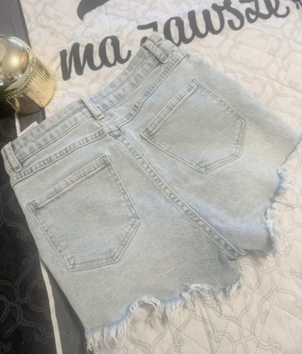 Spodenki jeans z ozdobami S Monday