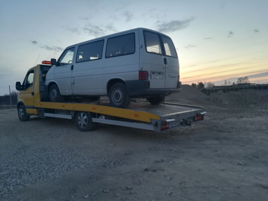 pomoc drogowa Garwolin s17 24H laweta transport samochodów maszyn hol