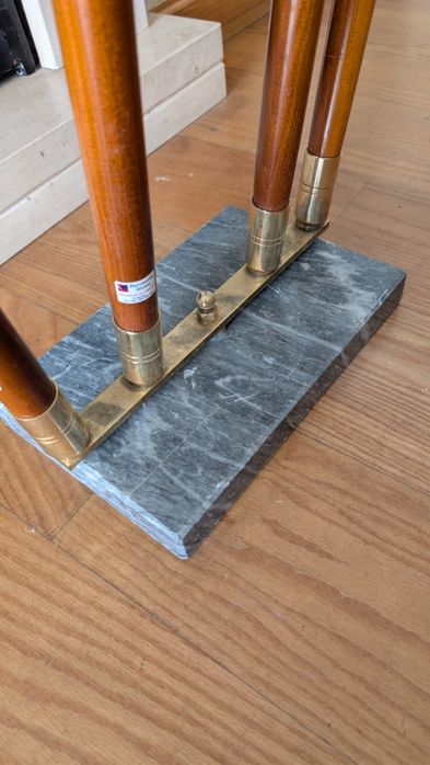 Porta Bandeiras Madeira e Mármore