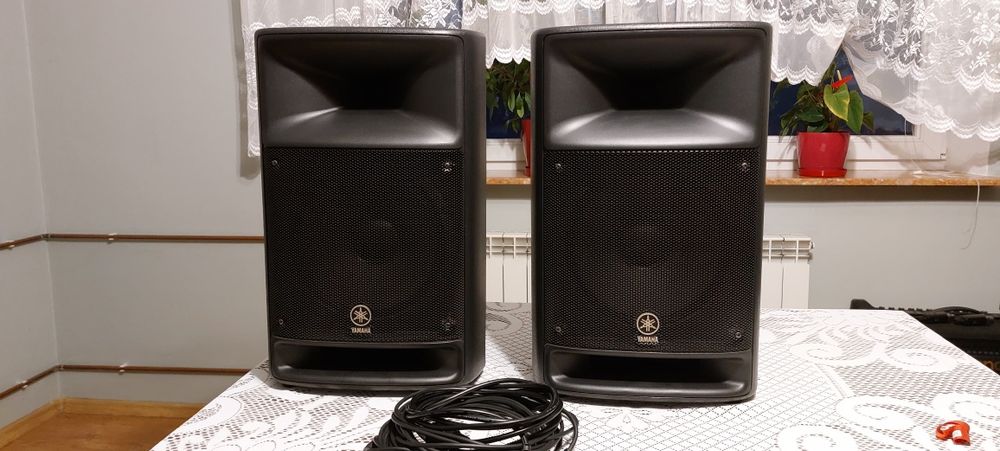 Zestaw nagłośnieniowe Yamaha Stagepas 500