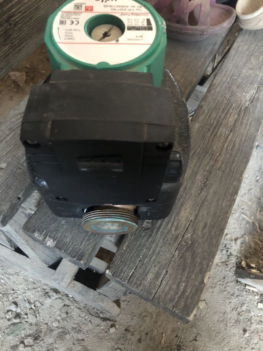 Продам Церкуляцийный насос для опалиня Немец