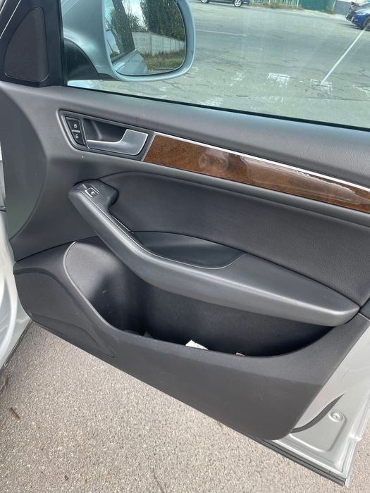 Продам AUDI Q5 2.0 T