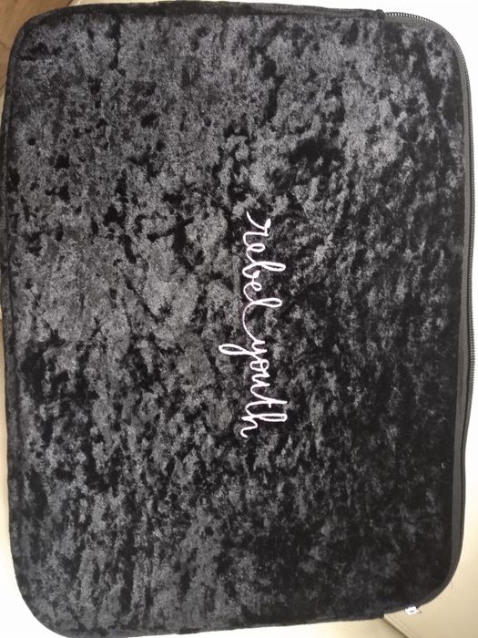 Pokrowiec etui futerał na tablet laptop