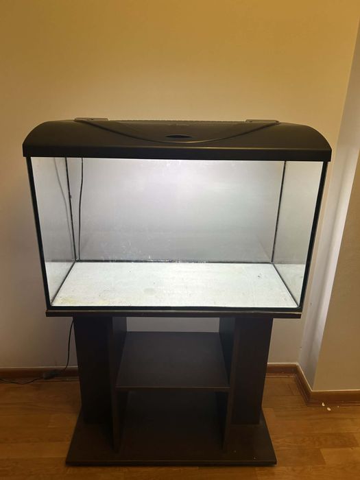 Akwarium 140 L  80*50*35 plus wyposazenie