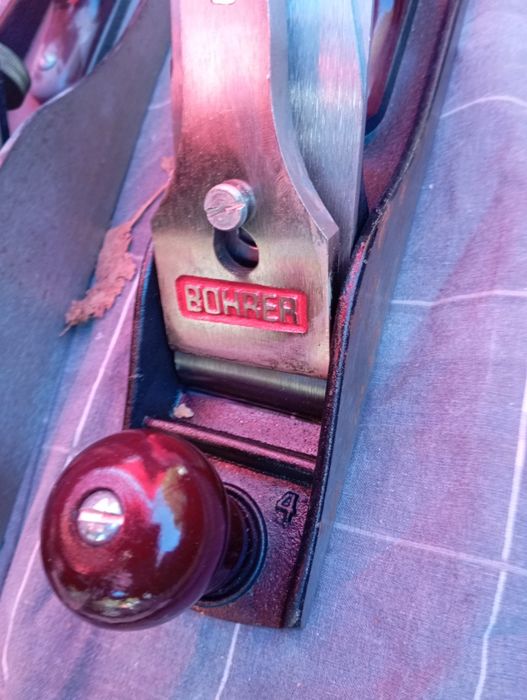 Plainas antigas e garlopas mas estão novas