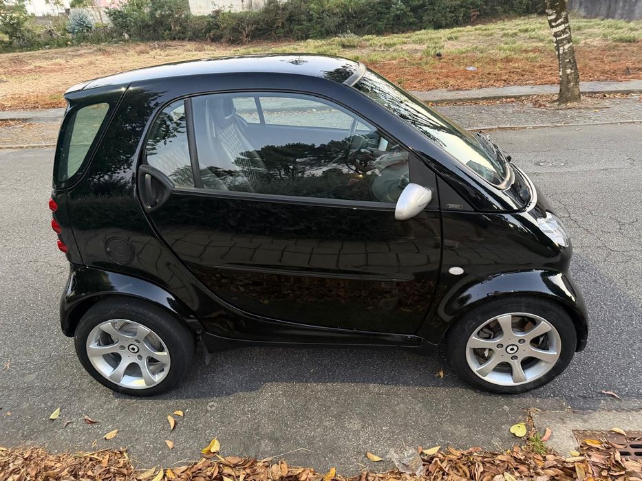 Smart fortwo coupé 450 CDI como novo só visto ler tudo  na descrição