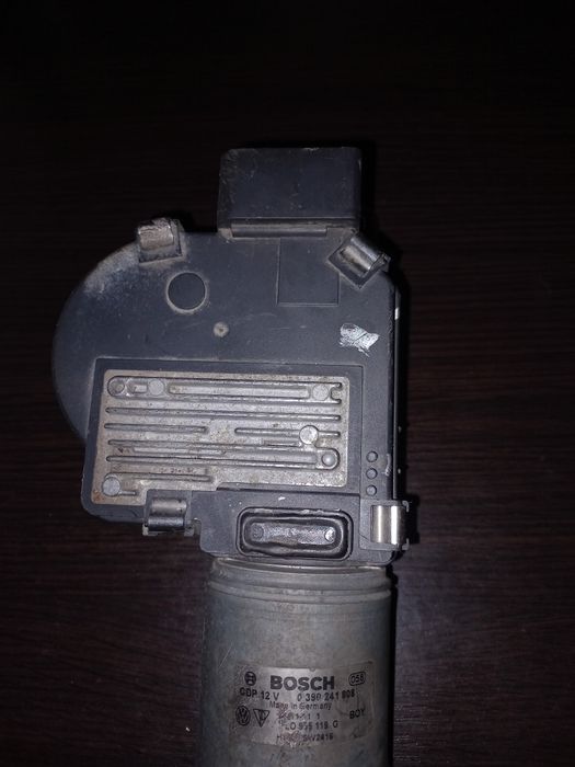 Моторчик дворников.