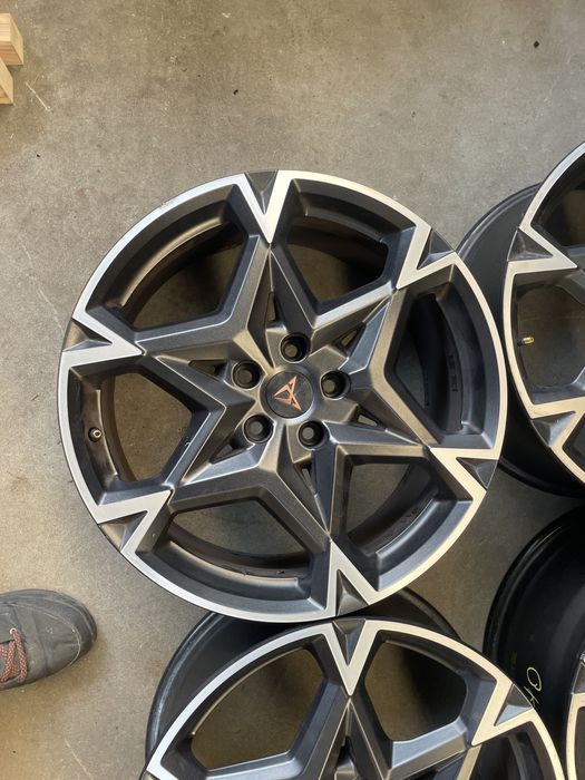 Felgi Cupra Seat leon Fr 19 ateca 5x112 alufelgi audi vw golf skoda