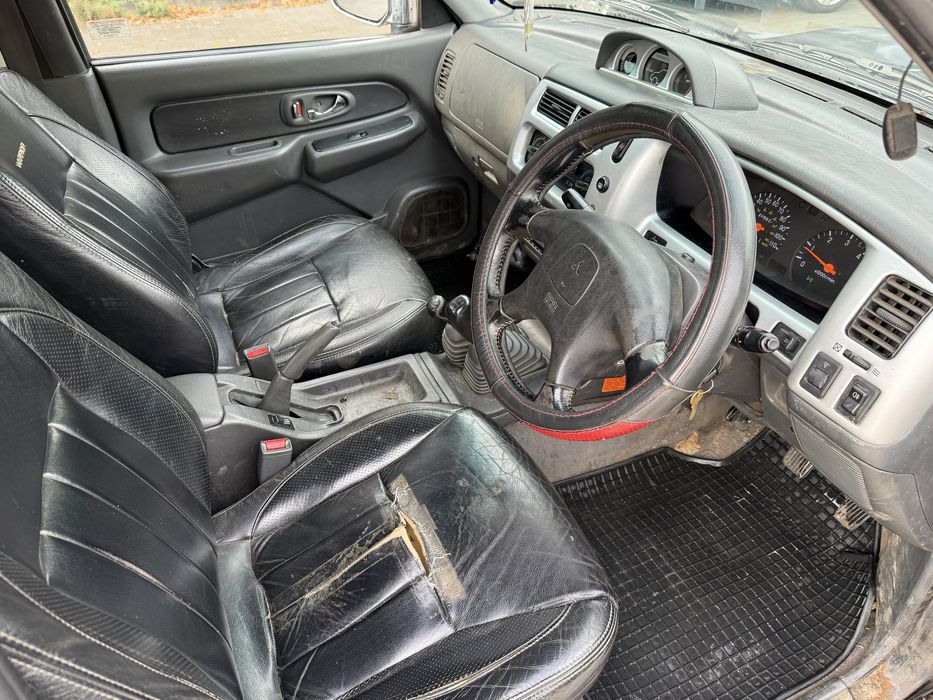 Продам Mitsubishi L200 4x4