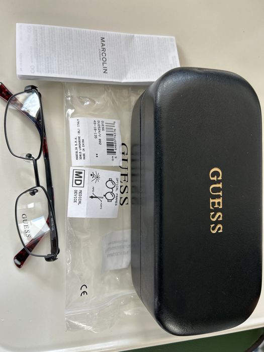 Oculos Guess ver ao perto