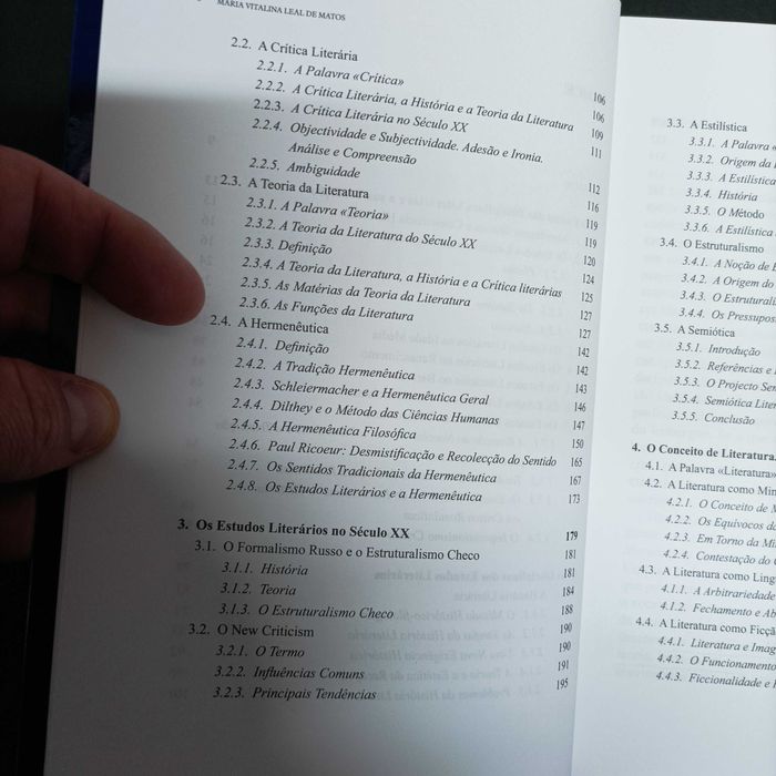 Introdução aos Estudos Literários