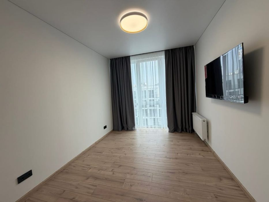 Продаж 2-ох кімнатної квартири з ремонтом  ЖК Б4 вул.Бабяка  Газ!!