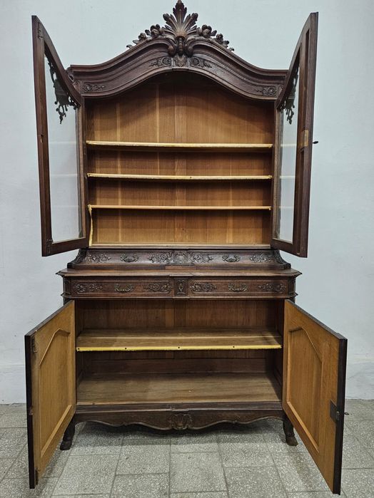 Wysoki rzeźbiony francuski kredens ludwikowski rocaille witryna 272cm/