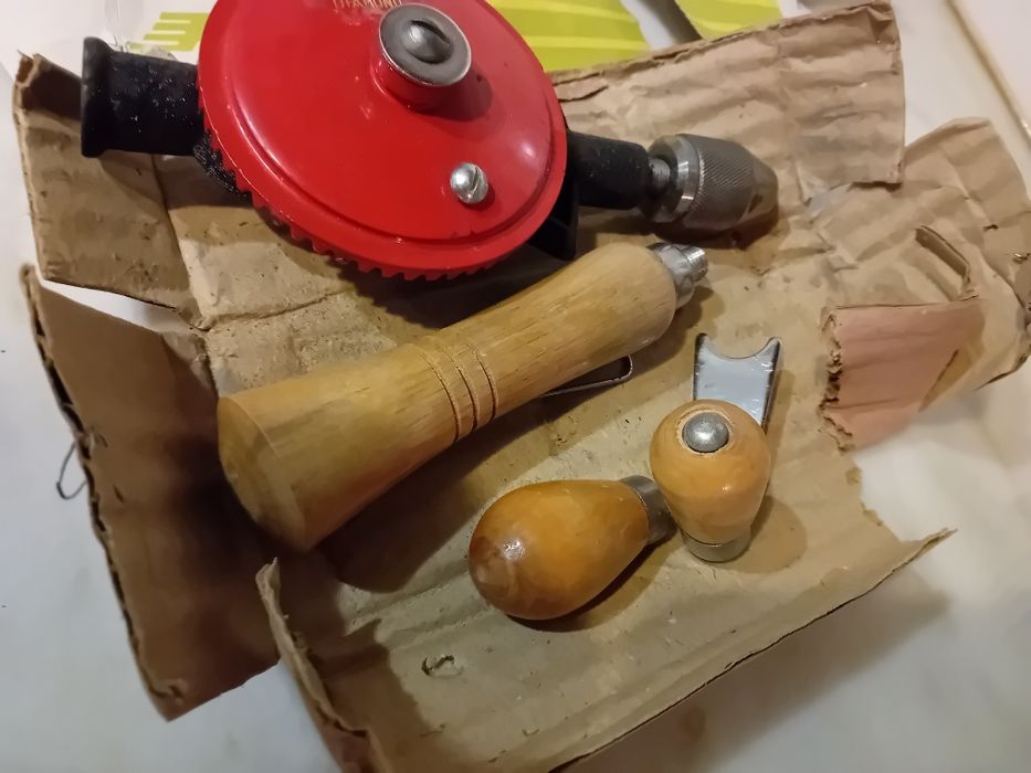 Vintage Hand Drill437075168692817921