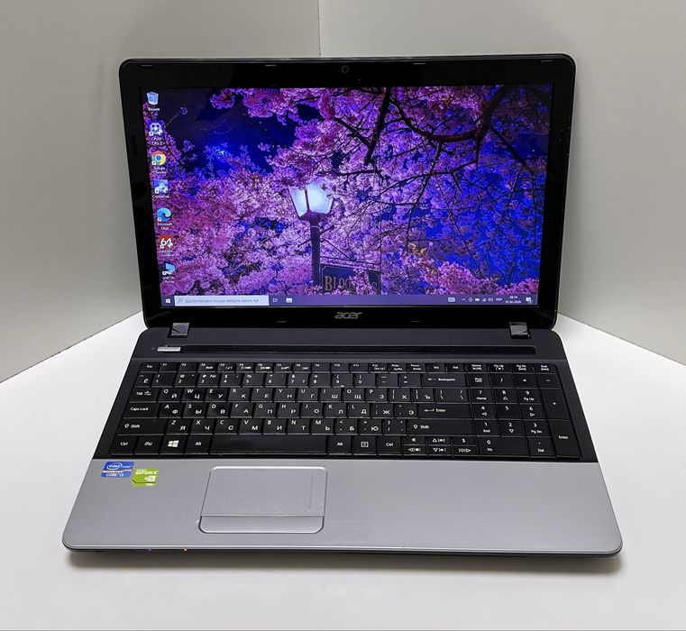 Acer E1-571G 15.6" 12/512GB SSD Nvidia 710M 2GB
