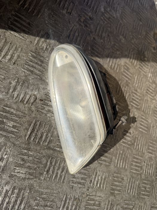 Туманка в бампер перед Мерседес мл270 год 03 mercedes w163 ml270 ml