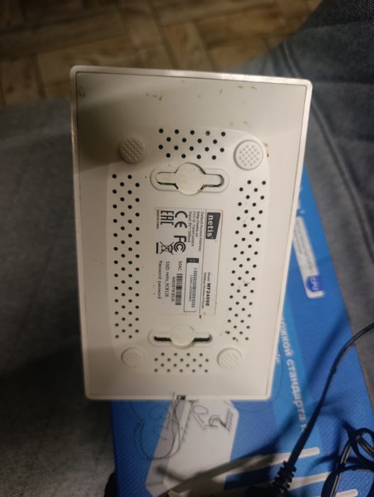 Роутер NETIS WF2409E