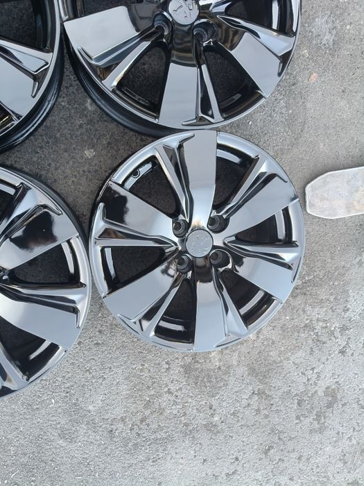 Alufelgi czarne 16 4x108 et 20 peugeot 2008  citroen wysyłka