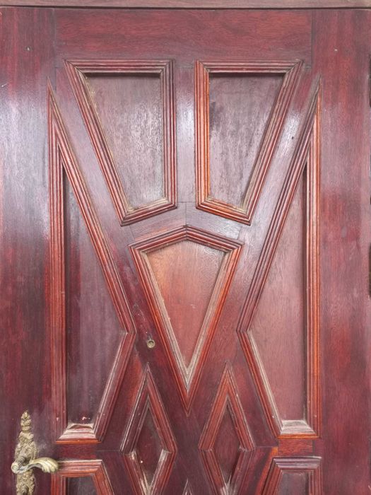 Porta de Madeira de Sucupira