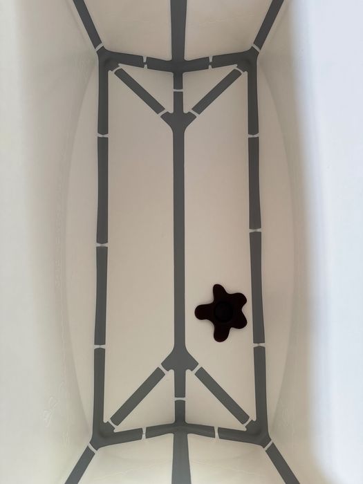 Wanienka Stokke Flexi Bath
