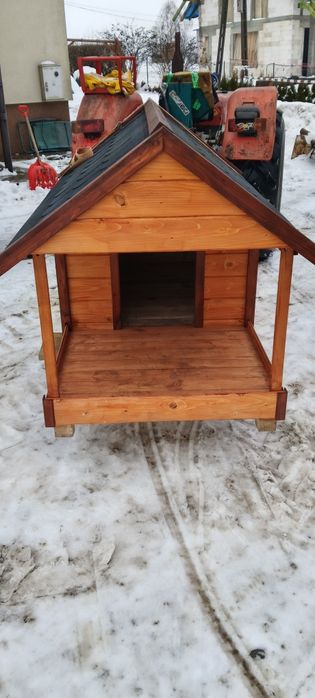 Buda dla psa nowa