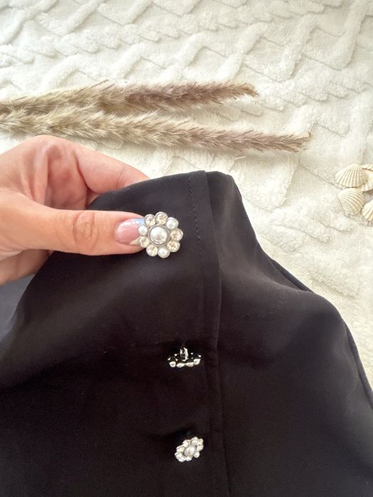 Czarna spódnica mini