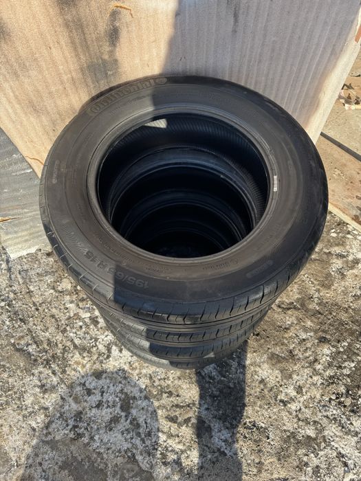 Продам шини 195/65 Р-15