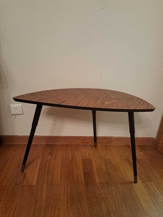 Mesa de Apoio Lovbacken