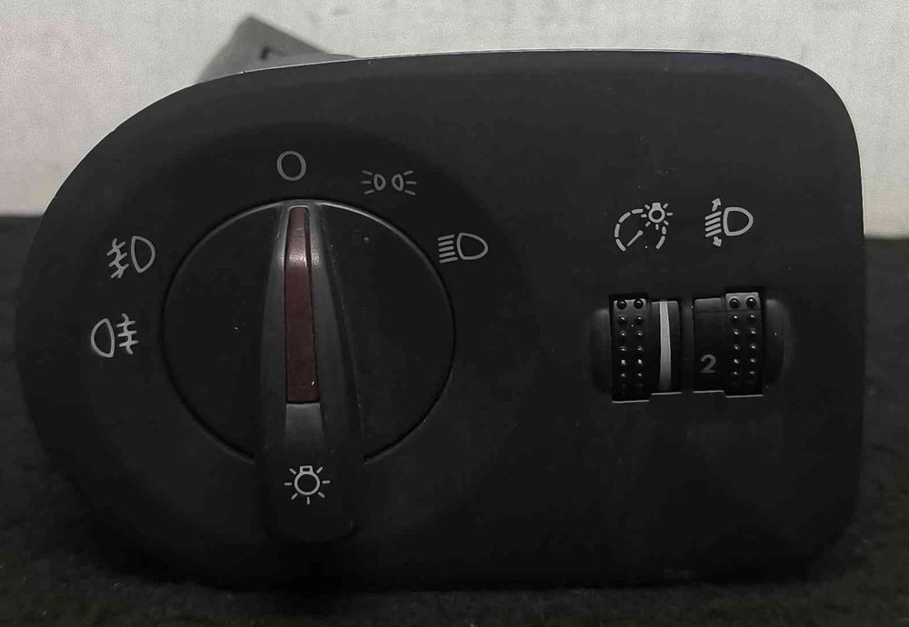 Manípulo de Luzes | SEAT