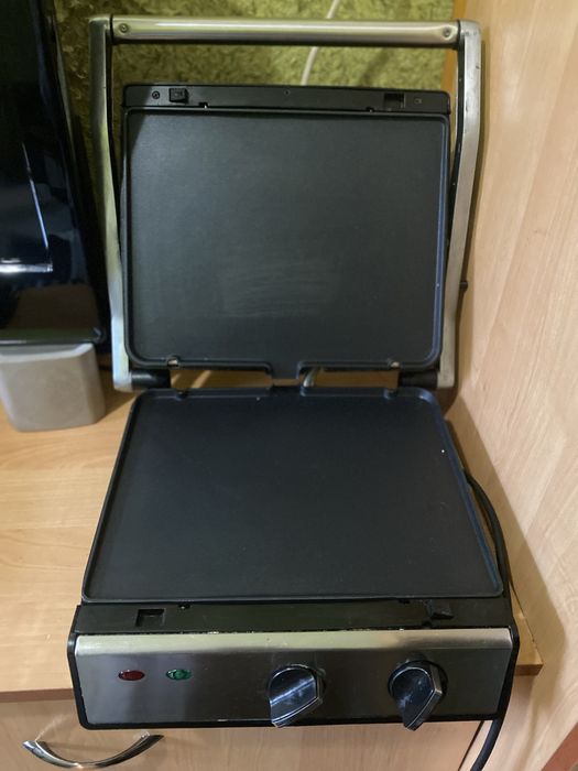 Електричний гриль RZTK