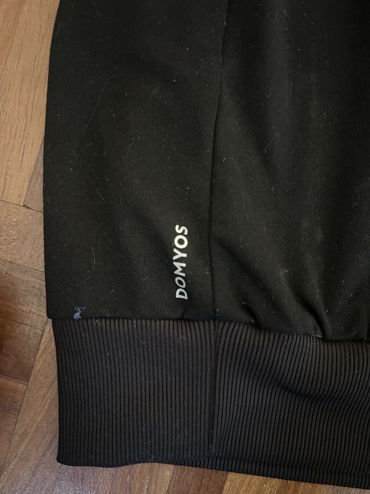 Sweat preta domynos como nova