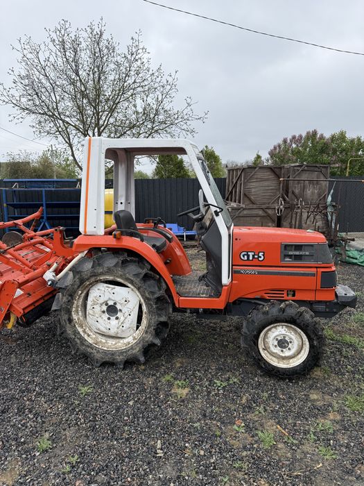 Продаж мінітрактора Kubota gt 5