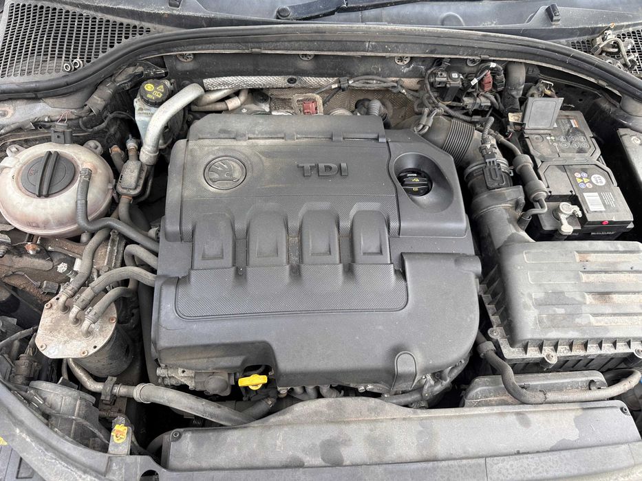 Skoda Octavia 3 III 1.6tdi 110km Kod Lakieru LF9R