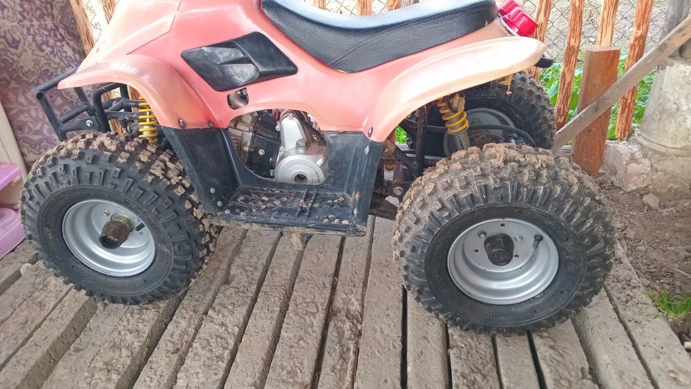 Продам квадроцикл дитячий