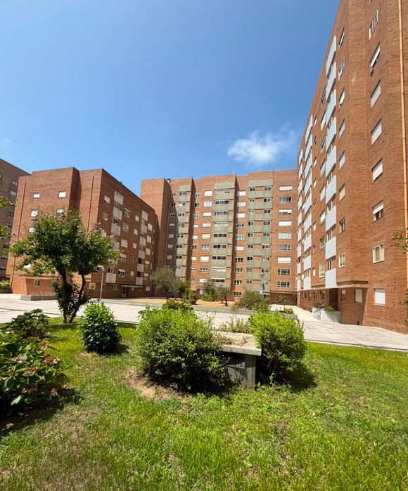 Vendo T2 na Azenha de Cima, Matosinhos