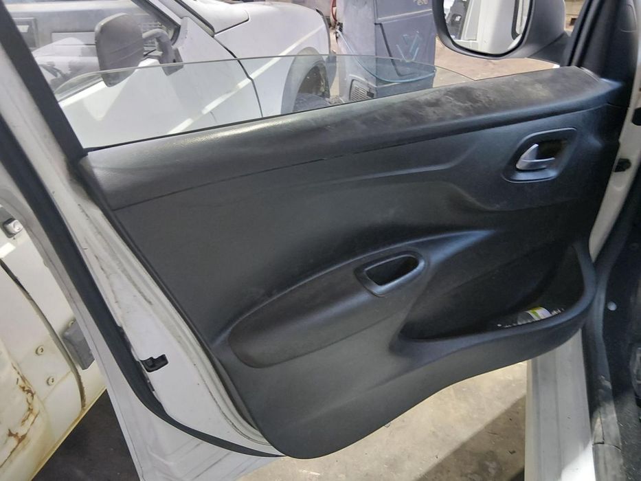 Sistema De Áudio Rádio Cd Citroen C-Elysée