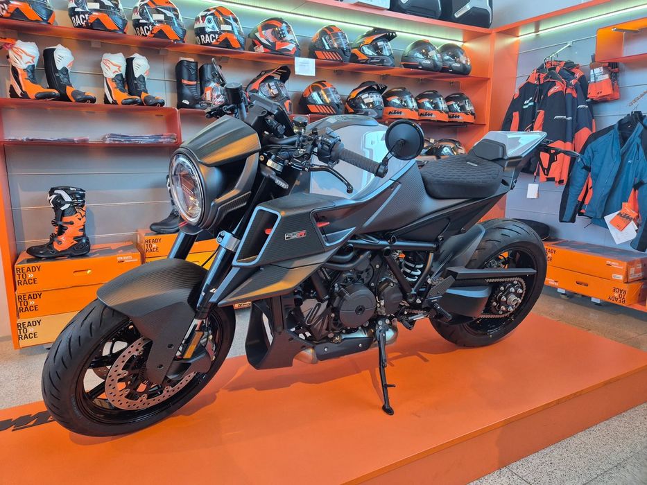 KTM