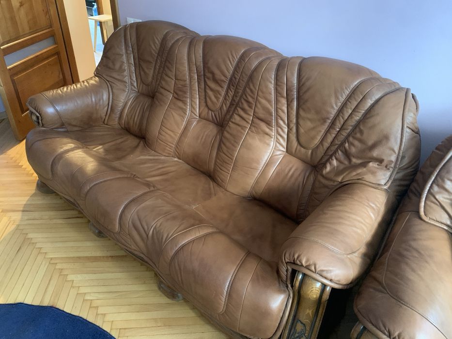 Шкіряний диван і крісло