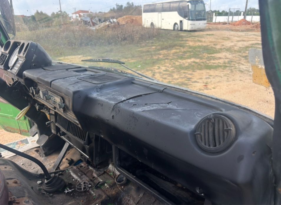 Mitsubihi Fuso c/ BASCULA motor ref 6 DS 70 A