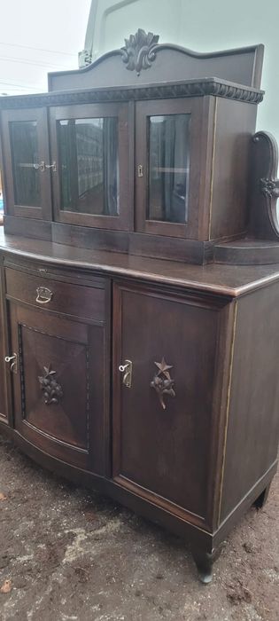 Kredens antyk secesja