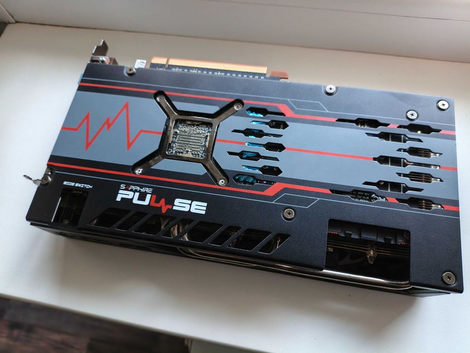 Видеокарта Sapphire RX 5700 XT Pulse