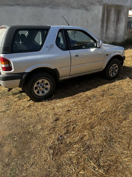 Vendo ou troco opel frontera 2.200 dti