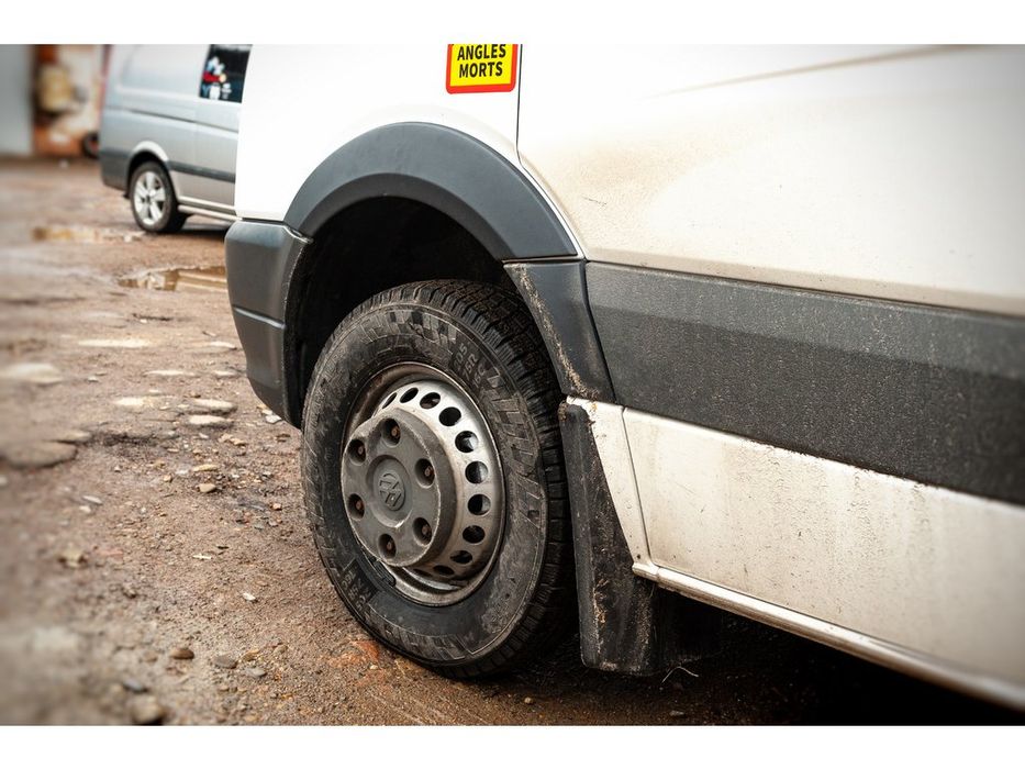 Volkswagen Crafter 2006-2016 рр. Накладки на арки широкі (4 шт, чорні)