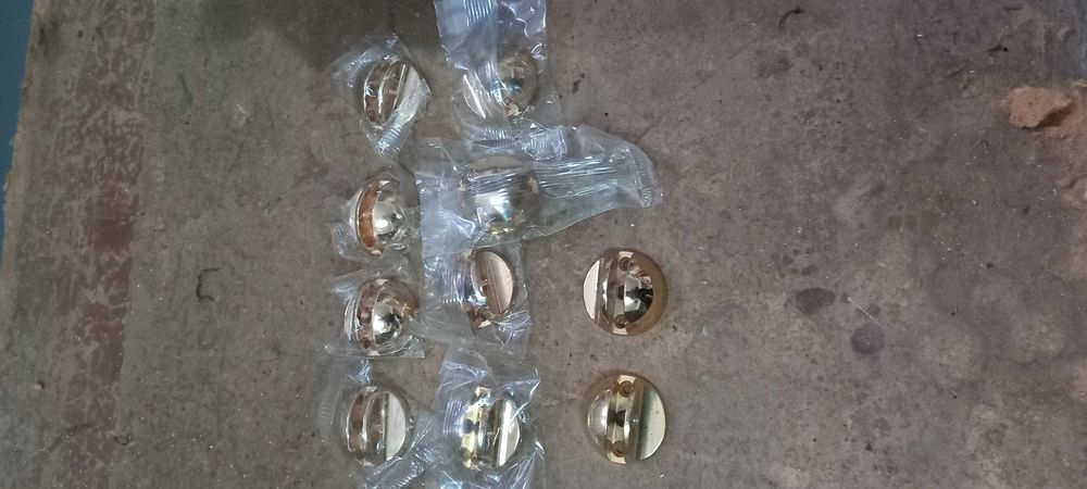 Suporte  de  prateleira