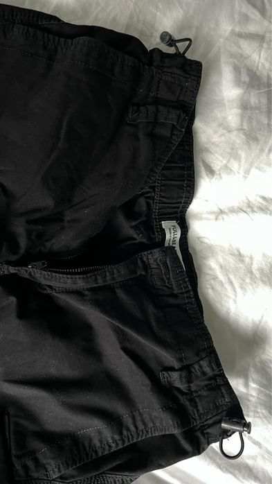 spodenki cargo pull&bear