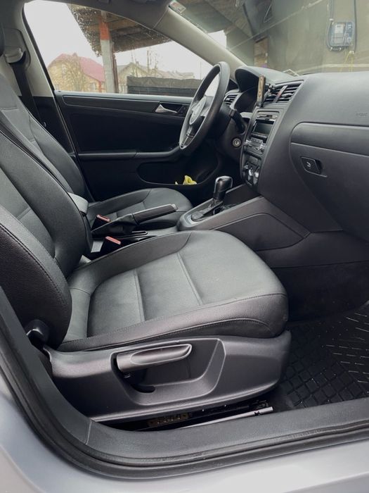 Volkswagen Jetta/ Фольксваген Джетта 2012