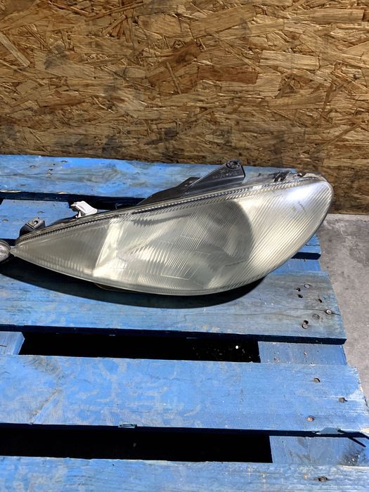 Farois/óticas Peugeot 206